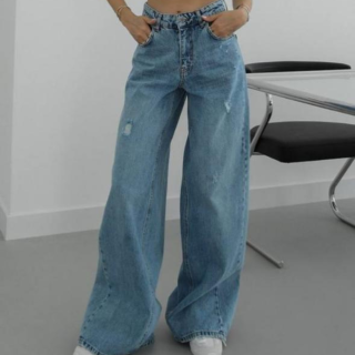 baggy jeans
