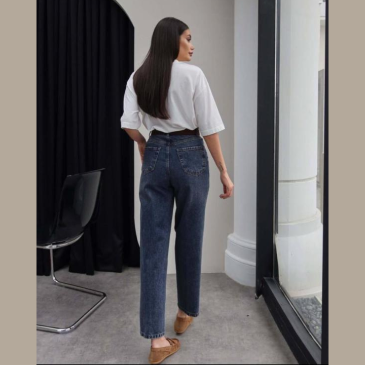 mom fit jeans
